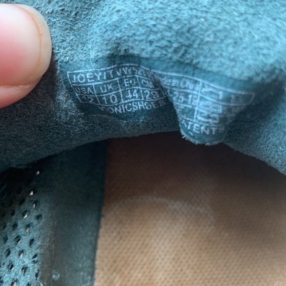 Vionic Women's Joey Sneakers - Picture 5 of 5